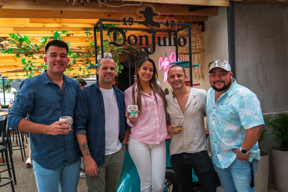 50 bartenders en Costa Rica