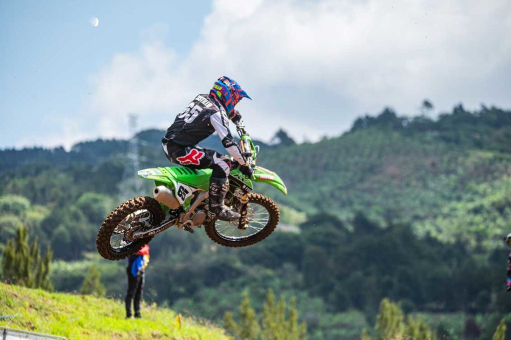 Esteban Castillo equipo Kawasaki
