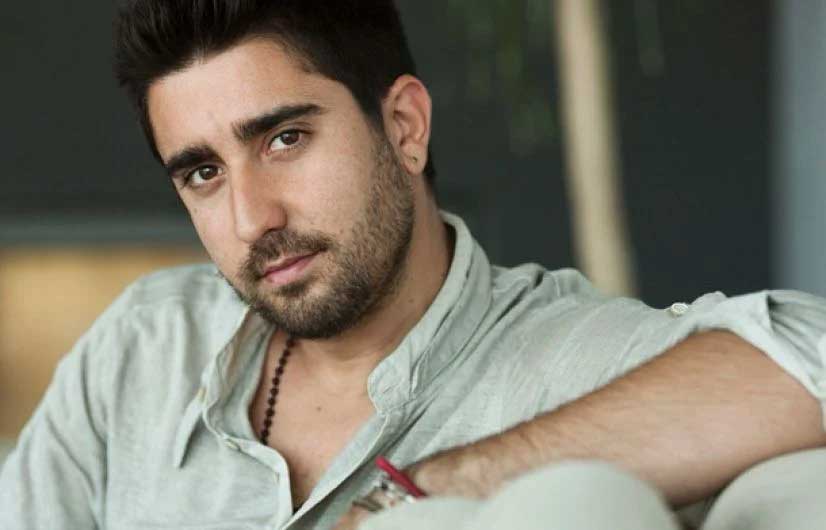 Alex Ubago
