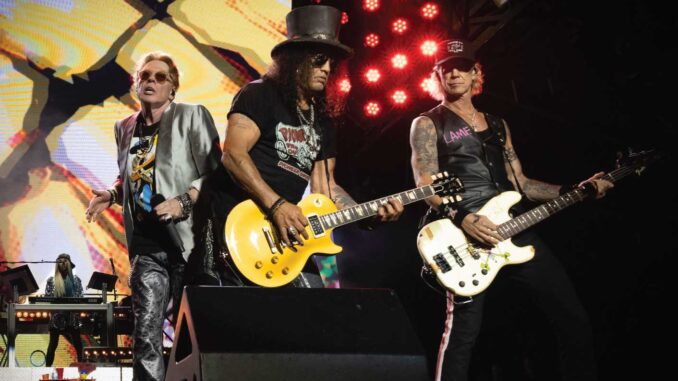 PORTADA-GUNS-N-ROSES-15-MAYORES